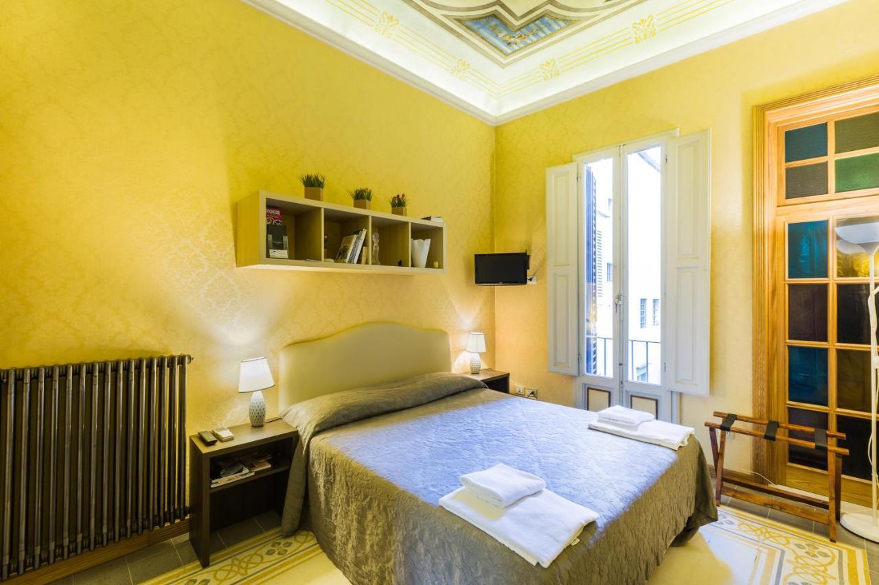 Cavour10 2* Firenze